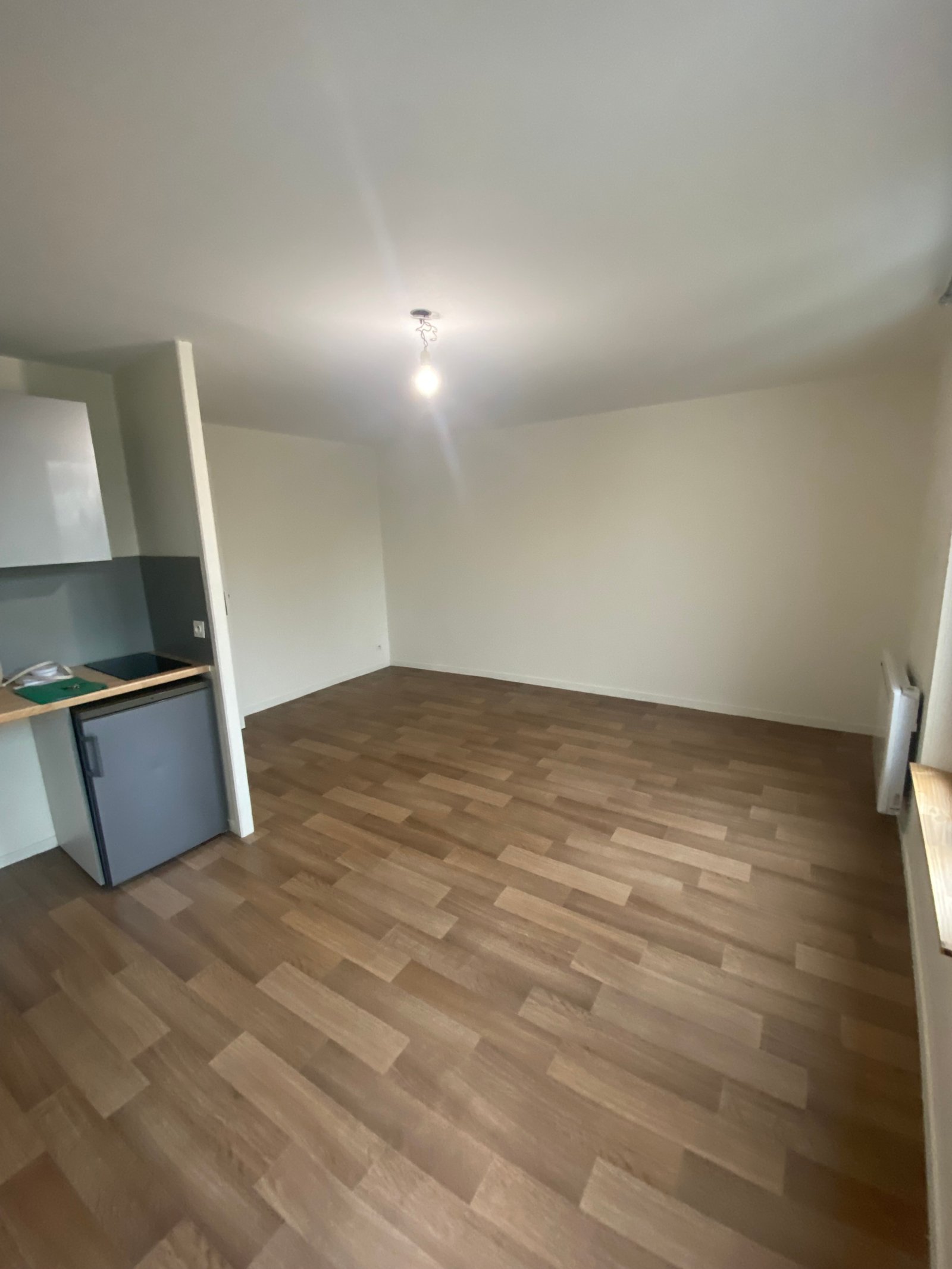 DEUX PIÈCES PROCHE LYCÉE LA SALLE